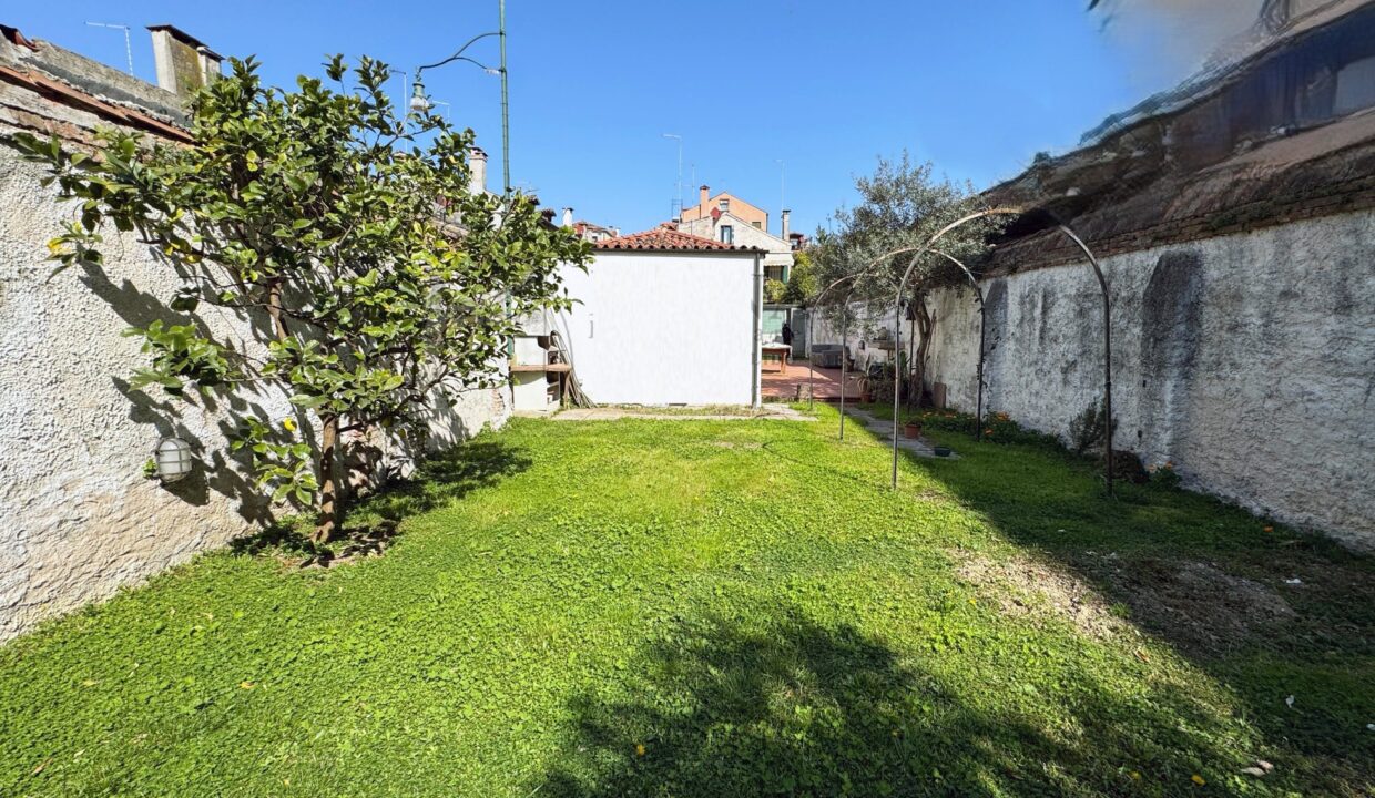 WhatsApp Image 2026-03-19 at 18.41.48 (1)