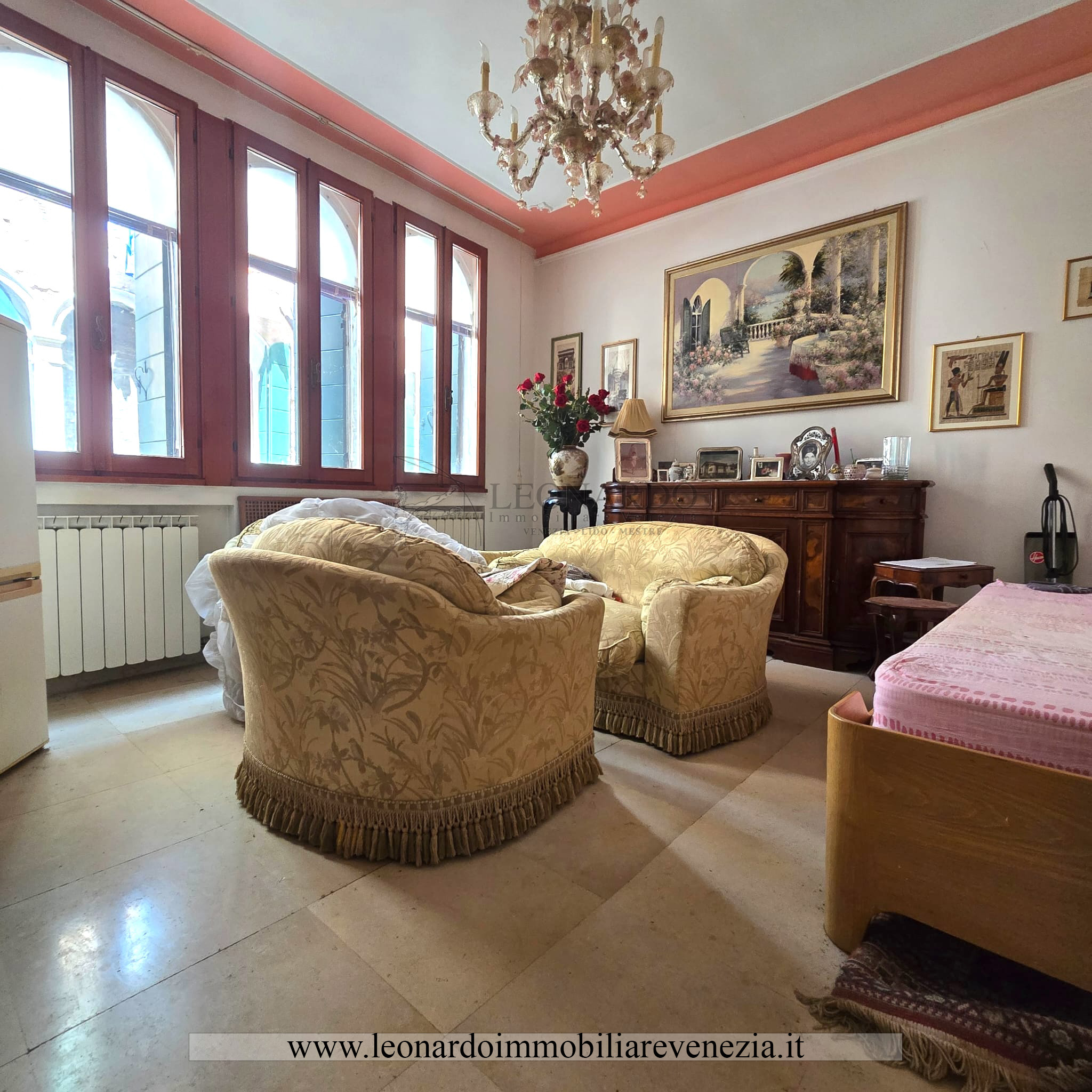 VENEZIA – CANNAREGIO – ZONA ORMESINI 1° P luminoso